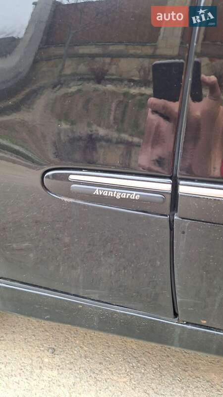 Седан Mercedes-Benz E-Class 2004 в Ивано-Франковске