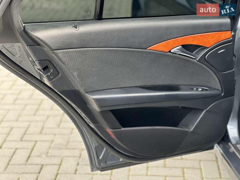 Универсал Mercedes-Benz E-Class 2007 в Черновцах