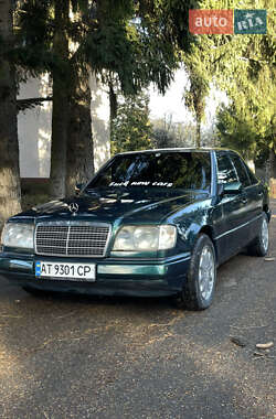 Седан Mercedes-Benz E-Class 1995 в Бурштині