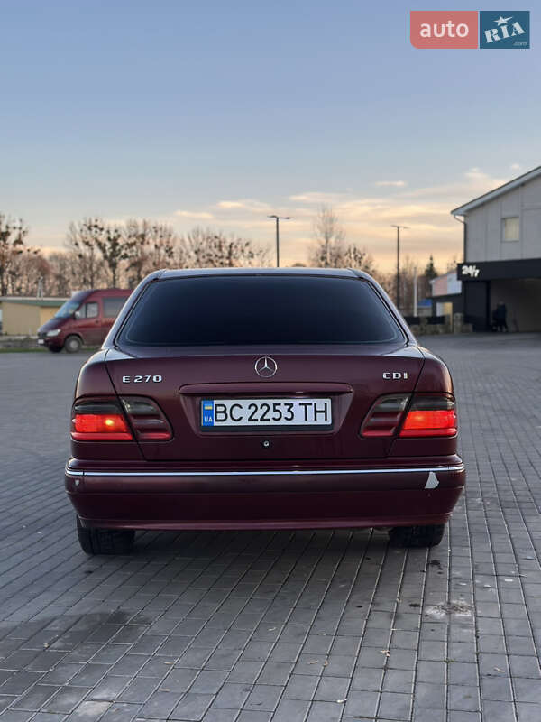 Седан Mercedes-Benz E-Class 2001 в Шептицькому