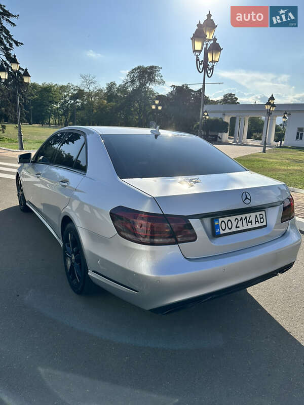 Седан Mercedes-Benz E-Class 2015 в Одессе