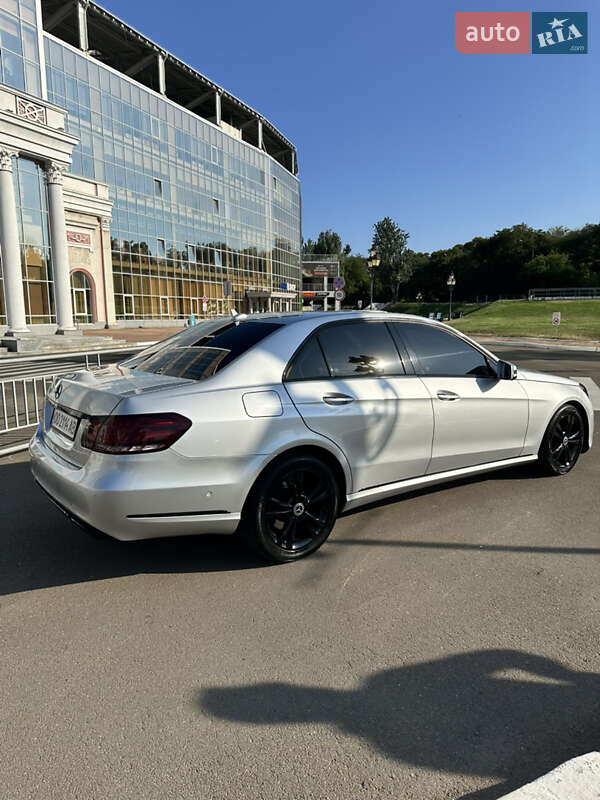 Седан Mercedes-Benz E-Class 2015 в Одессе