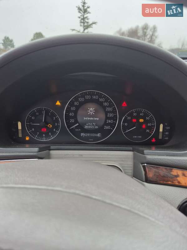 Седан Mercedes-Benz E-Class 2006 в Києві