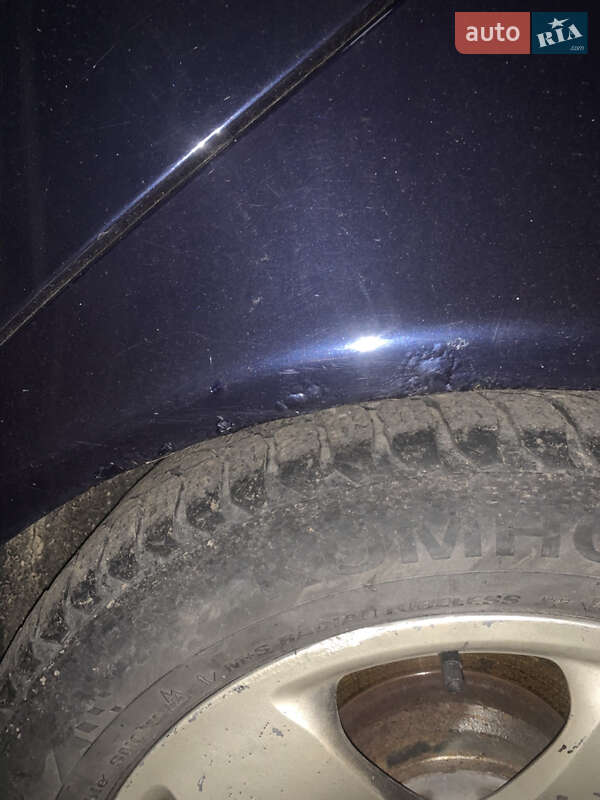 Седан Mercedes-Benz E-Class 2002 в Хмельницькому