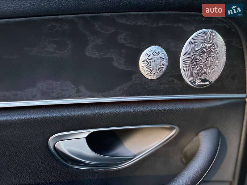 Седан Mercedes-Benz E-Class 2018 в Киеве фото 63 Седан Mercedes-Benz E-Class 2018 в Киеве