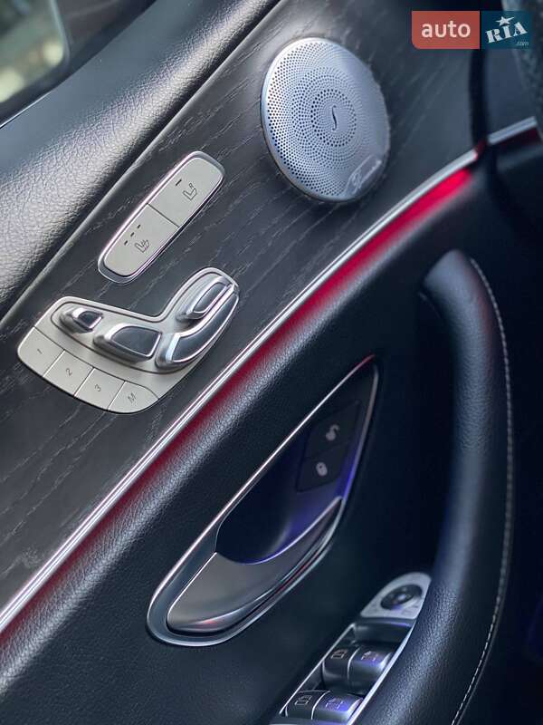 Седан Mercedes-Benz E-Class 2018 в Киеве фото 69 Седан Mercedes-Benz E-Class 2018 в Киеве