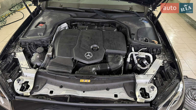 Седан Mercedes-Benz E-Class 2016 в Киеве