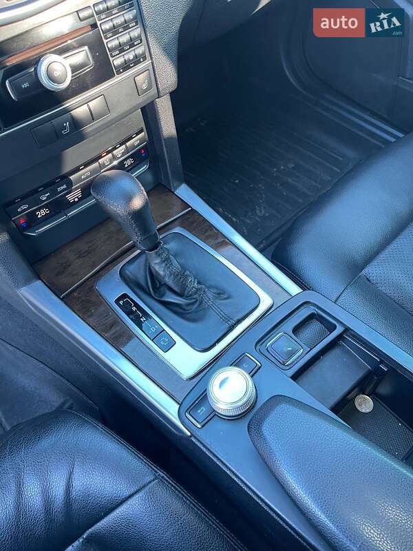 Седан Mercedes-Benz E-Class 2011 в Львові фото 22 Седан Mercedes-Benz E-Class 2011 в Львові