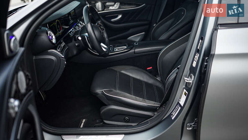 Седан Mercedes-Benz E-Class 2019 в Львове