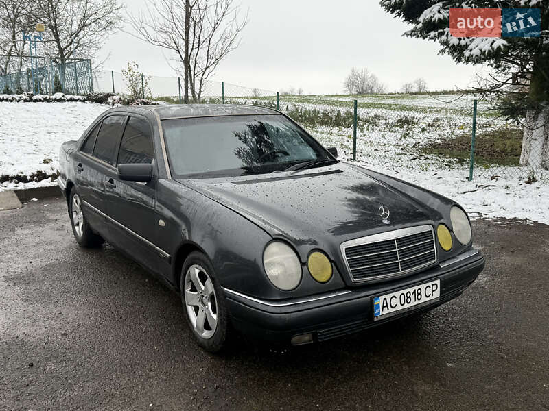Седан Mercedes-Benz E-Class 1996 в Луцке фото 7 Седан Mercedes-Benz E-Class 1996 в Луцке