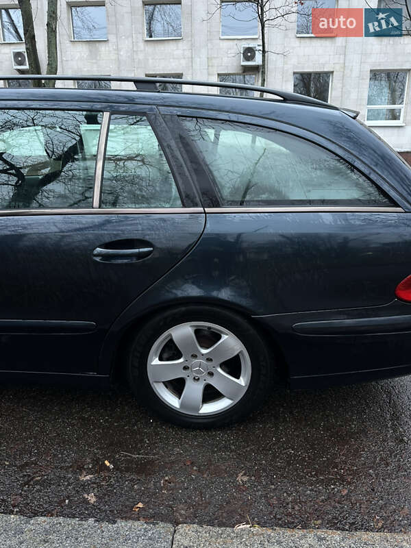 Универсал Mercedes-Benz E-Class 2003 в Киеве фото 3 Универсал Mercedes-Benz E-Class 2003 в Киеве