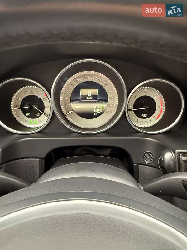 Седан Mercedes-Benz E-Class 2014 в Києві