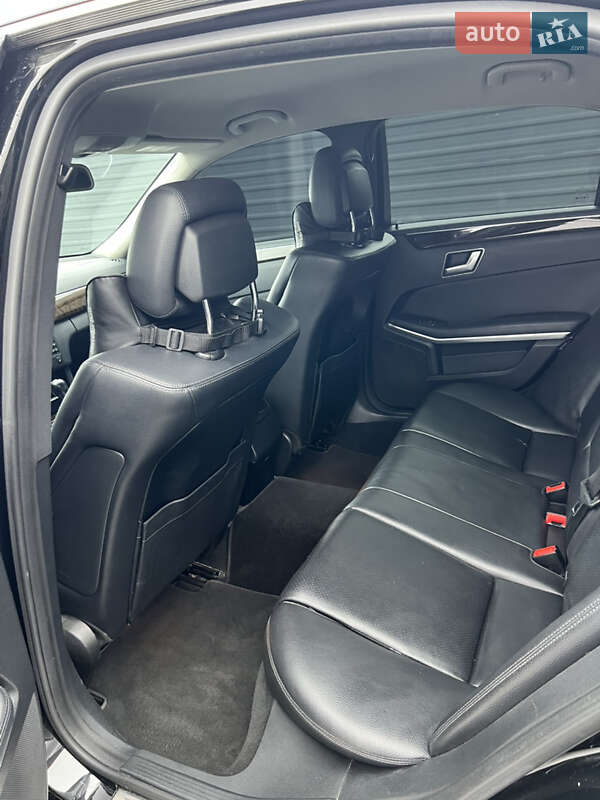 Седан Mercedes-Benz E-Class 2013 в Ковеле