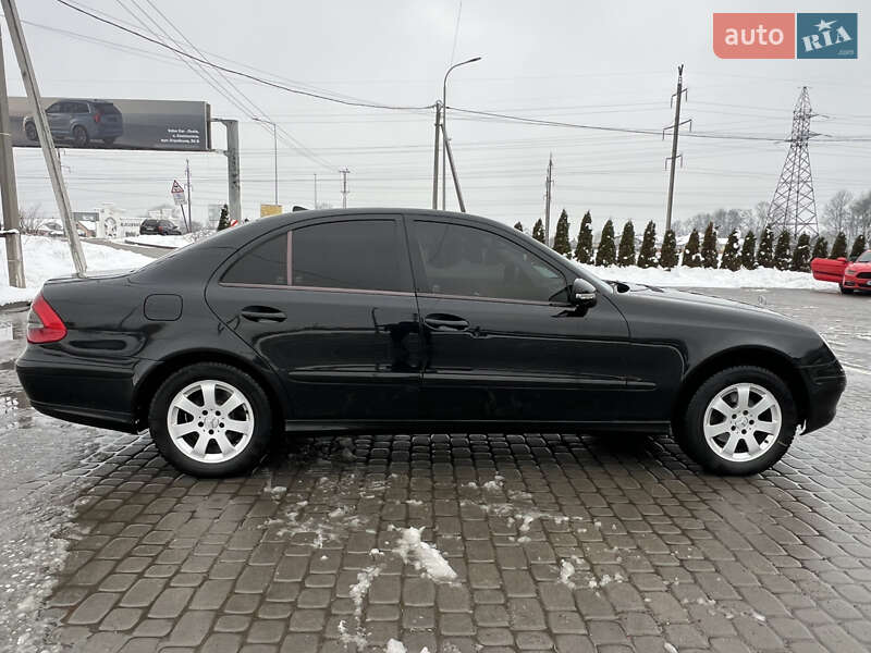 Седан Mercedes-Benz E-Class 2007 в Львове