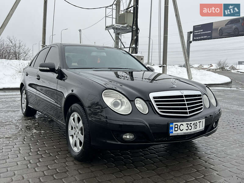 Седан Mercedes-Benz E-Class 2007 в Львове
