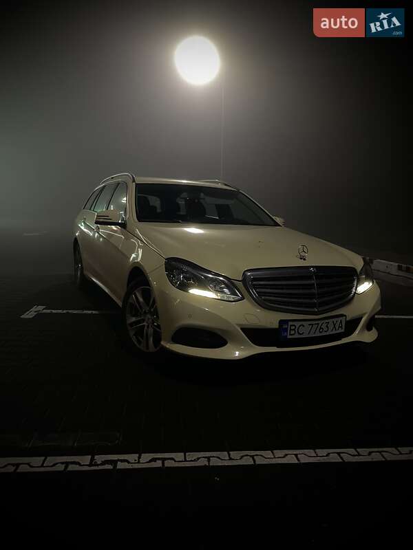 Универсал Mercedes-Benz E-Class 2015 в Львове фото 10 Универсал Mercedes-Benz E-Class 2015 в Львове