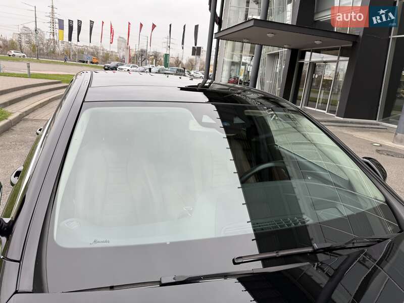 Седан Mercedes-Benz E-Class 2018 в Киеве