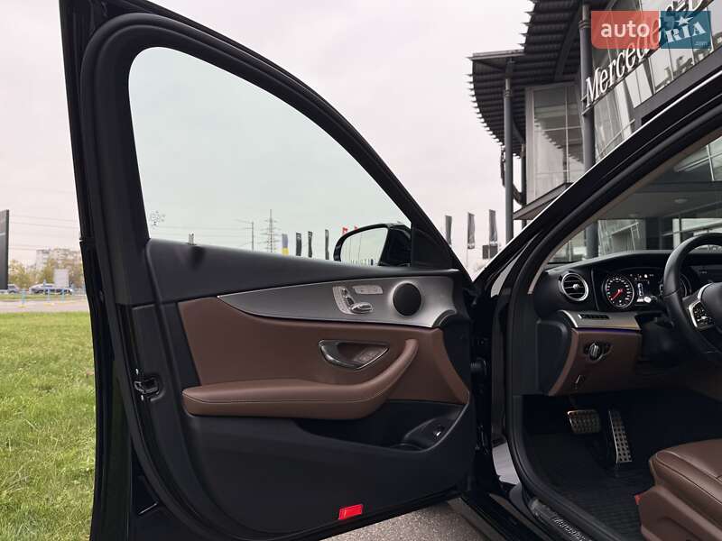 Седан Mercedes-Benz E-Class 2018 в Киеве