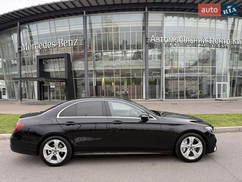 Седан Mercedes-Benz E-Class 2018 в Киеве