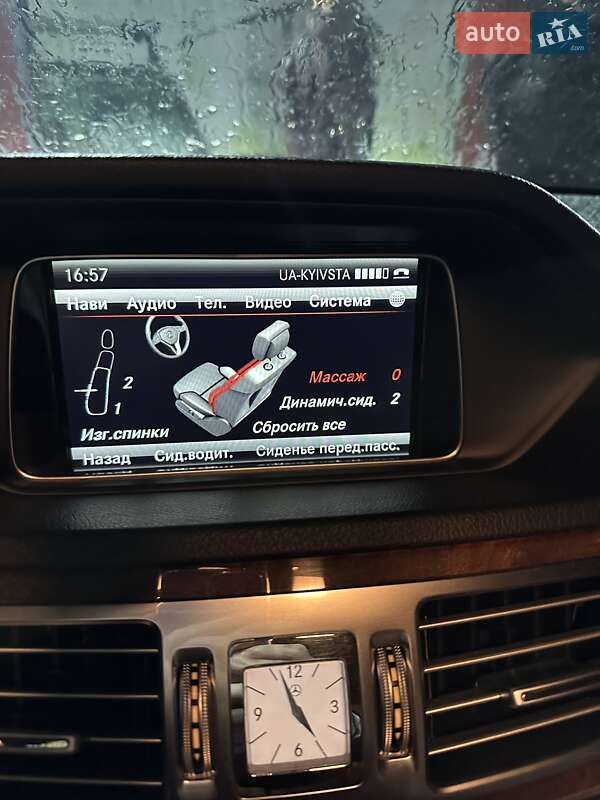 Седан Mercedes-Benz E-Class 2013 в Киеве