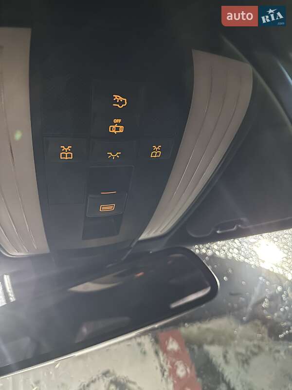 Седан Mercedes-Benz E-Class 2013 в Киеве