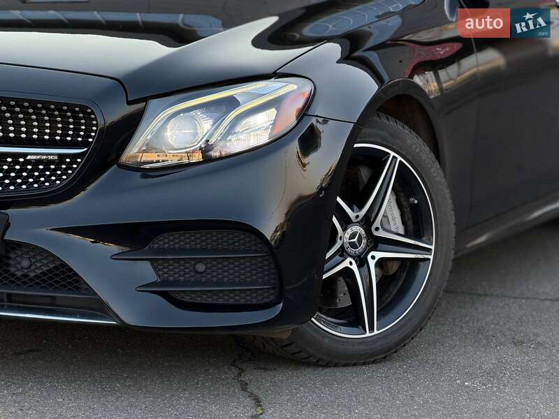 Седан Mercedes-Benz E-Class 2018 в Кривом Роге