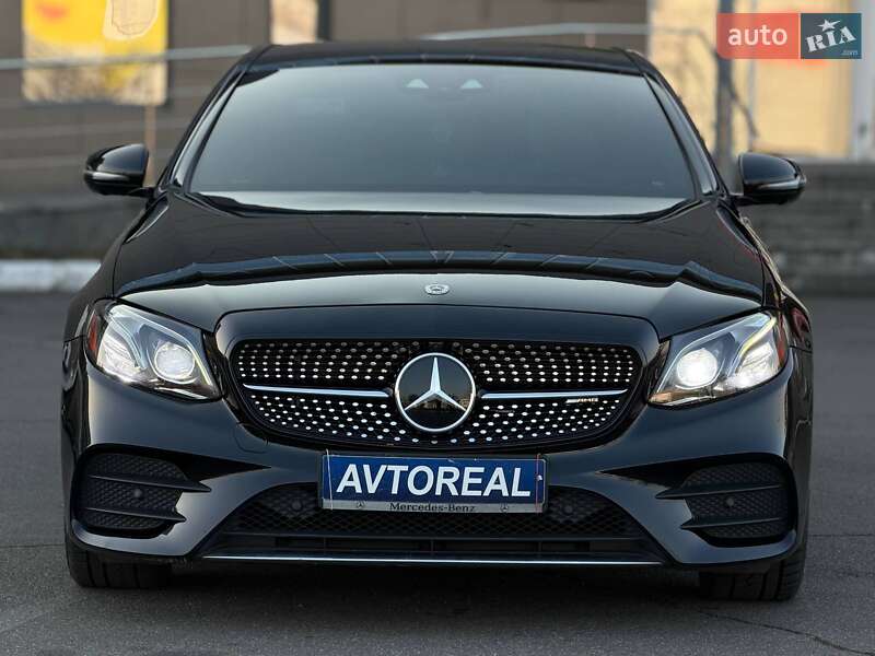 Седан Mercedes-Benz E-Class 2018 в Кривом Роге