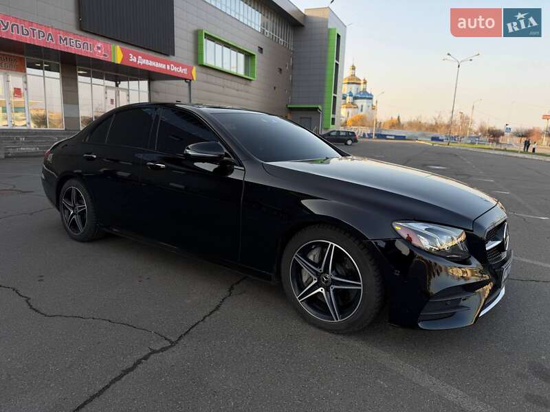 Седан Mercedes-Benz E-Class 2018 в Кривом Роге
