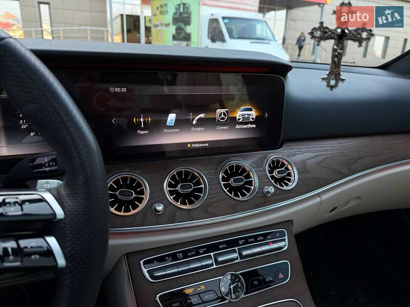 Седан Mercedes-Benz E-Class 2018 в Кривом Роге