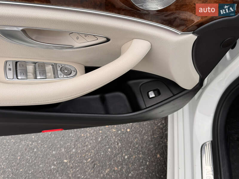 Седан Mercedes-Benz E-Class 2017 в Виннице
