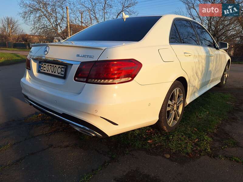 Седан Mercedes-Benz E-Class 2013 в Николаеве