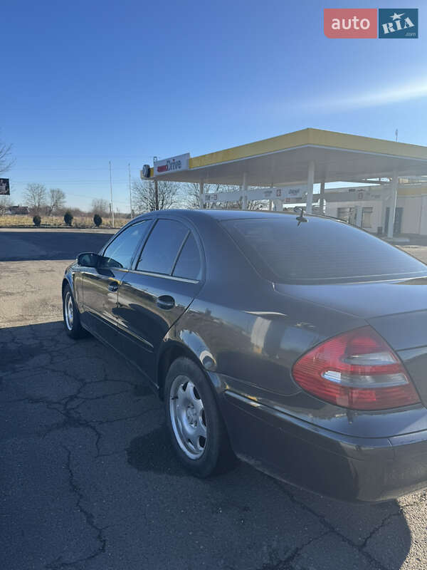 Седан Mercedes-Benz E-Class 2003 в Коломиї