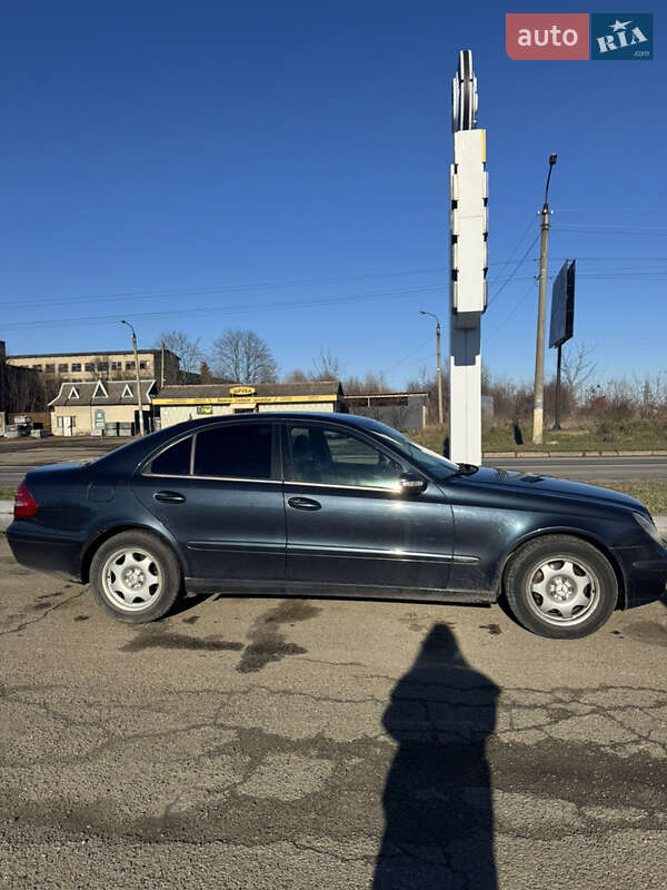 Седан Mercedes-Benz E-Class 2003 в Коломиї