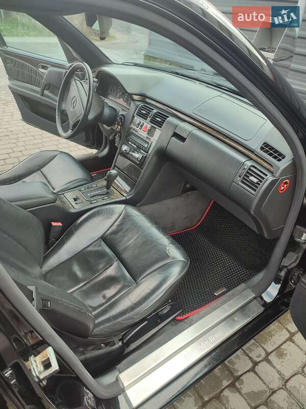 Седан Mercedes-Benz E-Class 1996 в Ковеле