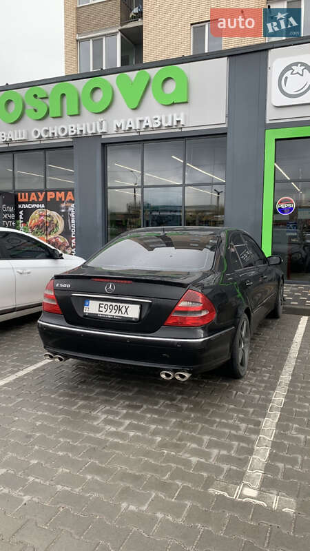 Седан Mercedes-Benz E-Class 2003 в Виннице