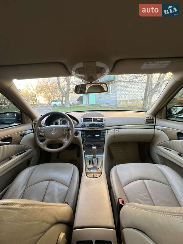 Седан Mercedes-Benz E-Class 2008 в Смеле