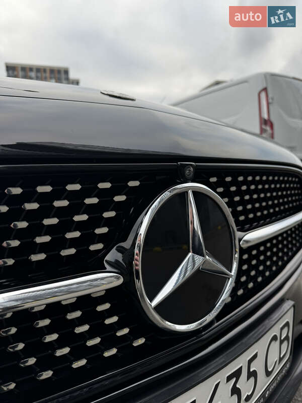 Седан Mercedes-Benz E-Class 2022 в Киеве