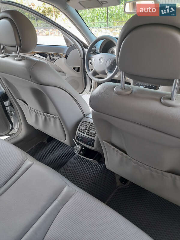 Седан Mercedes-Benz E-Class 2005 в Могилів-Подільському