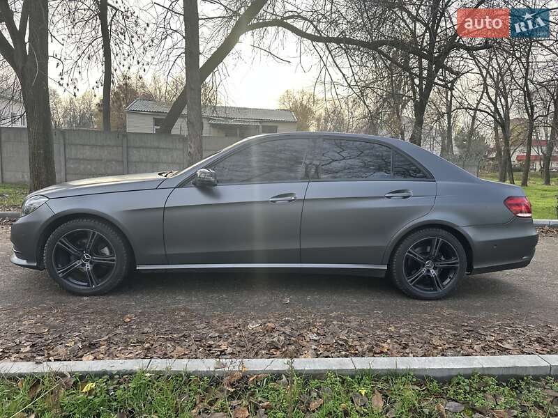 Седан Mercedes-Benz E-Class 2013 в Запоріжжі