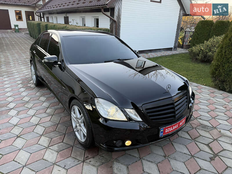 Седан Mercedes-Benz E-Class 2009 в Коломые