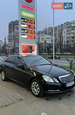 Седан Mercedes-Benz E-Class 2011 в Одессе