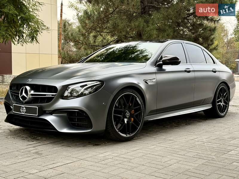 Mercedes-Benz E-Class 2018