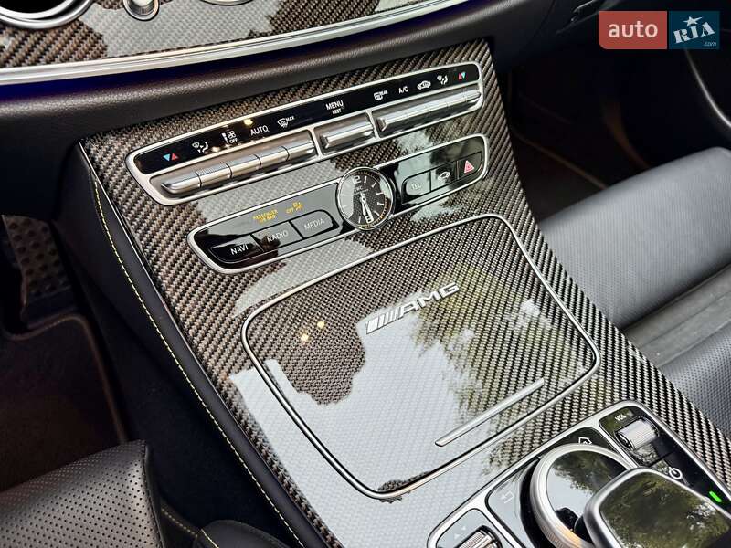 Седан Mercedes-Benz E-Class 2018 в Дніпрі
