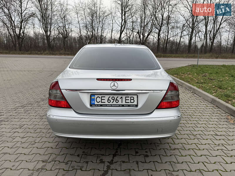 Седан Mercedes-Benz E-Class 2008 в Сторожинці