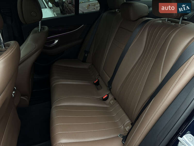 Седан Mercedes-Benz E-Class 2017 в Киеве фото 28 Седан Mercedes-Benz E-Class 2017 в Киеве