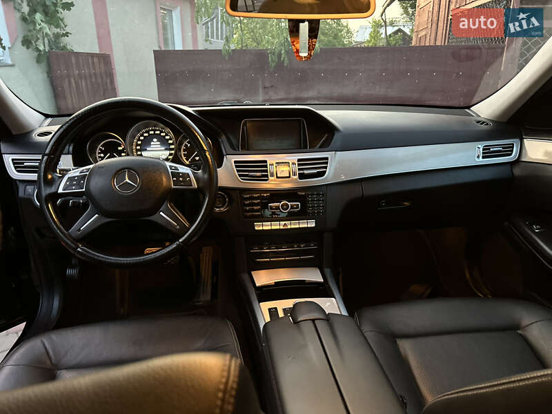 Седан Mercedes-Benz E-Class 2014 в Львові фото 6 Седан Mercedes-Benz E-Class 2014 в Львові