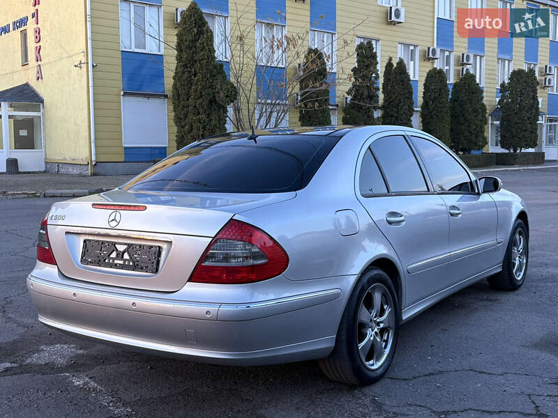 Седан Mercedes-Benz E-Class 2002 в Кривом Роге фото 9 Седан Mercedes-Benz E-Class 2002 в Кривом Роге