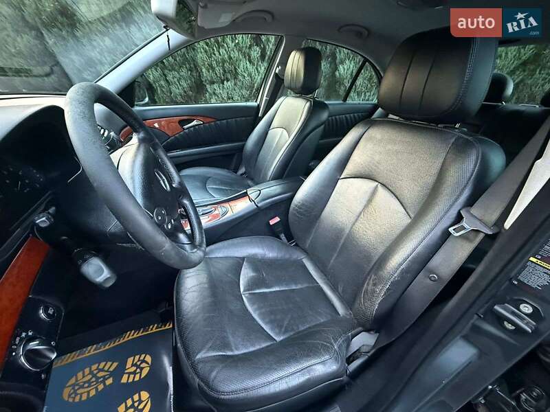 Седан Mercedes-Benz E-Class 2007 в Самборі