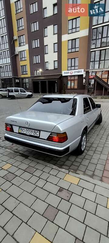 Седан Mercedes-Benz E-Class 1988 в Тернополі фото 5 Седан Mercedes-Benz E-Class 1988 в Тернополі