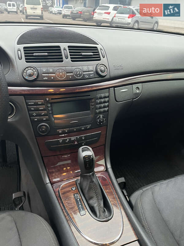 Седан Mercedes-Benz E-Class 2002 в Ковеле фото 8 Седан Mercedes-Benz E-Class 2002 в Ковеле